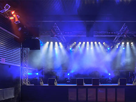 Decke in Berliner Konzerthalle
